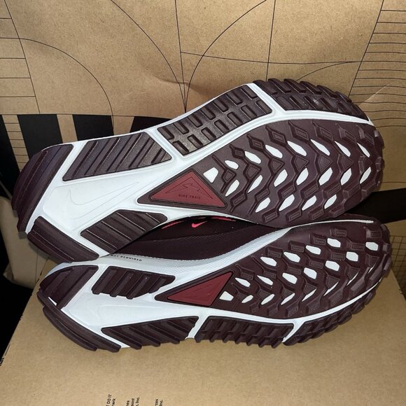 NEW Nike React Pegasus Trail 4 GTX Hyper Pink FN7769 600 Women's Size 7 - Picture 5 of 6